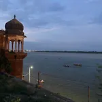 Red Tree Palace